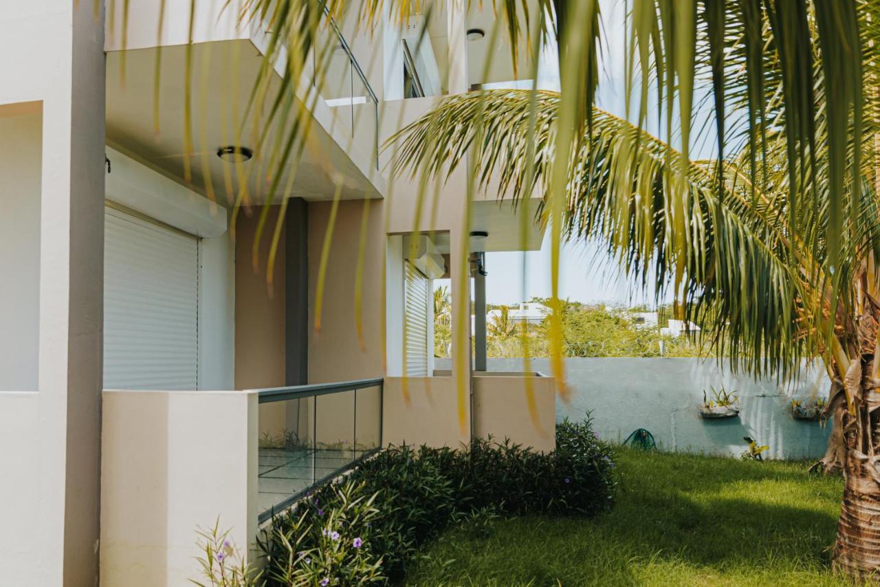 Luxe Exotica Apartments La Gaulette Bagian luar foto